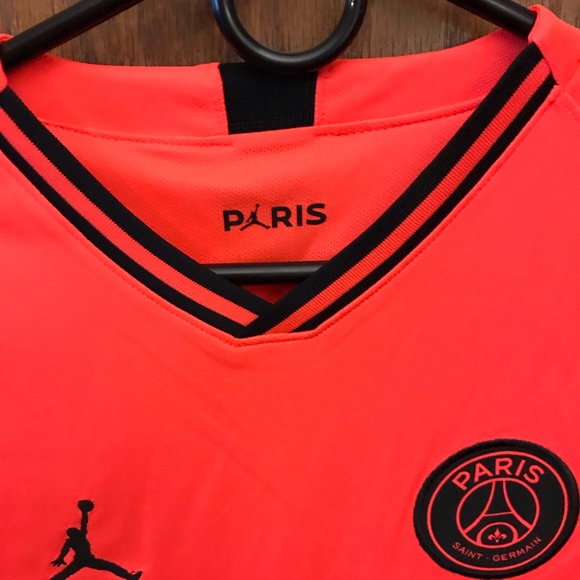 Nike/Jordan Gym t-shirt 😎 - Picture 4 of 8